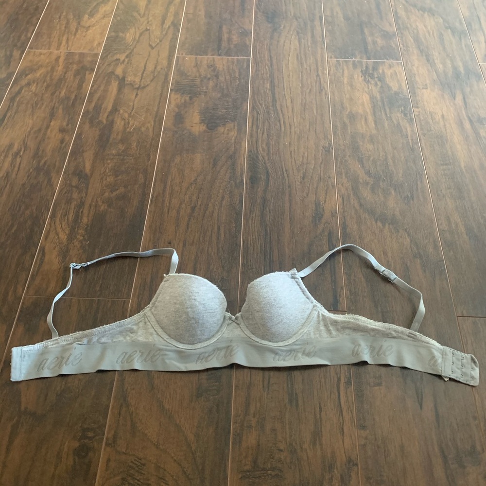 gray aerie bra with under band